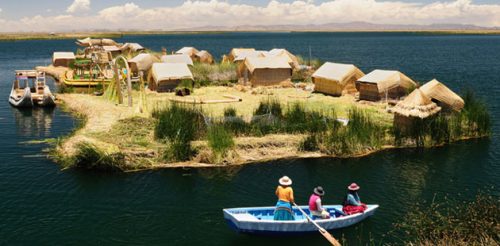 Jezero Titicaca i plutajuce ostrvo