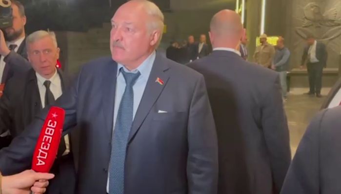 Lukasensko pozvao Zelenskog na pregovore